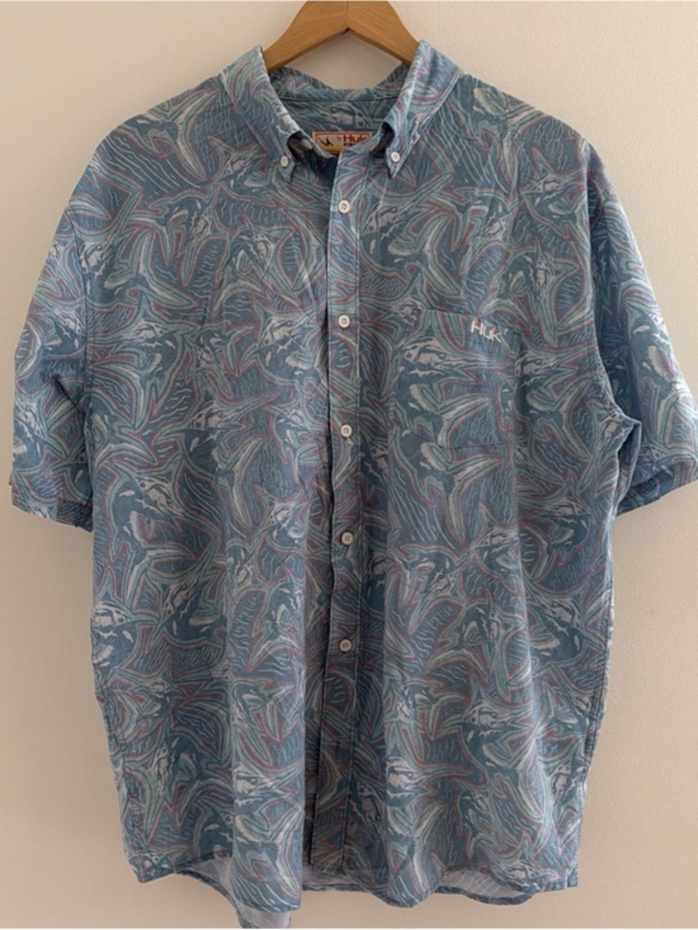 Huk Button Up Short Sleeve Shirt Fishing Fish Marlin Print Boating Outdoor